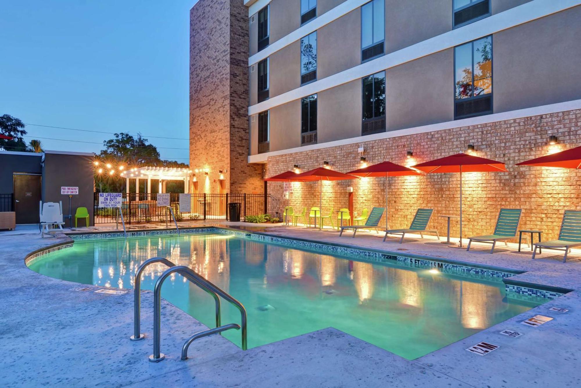 Hotel Home2 By Hilton Beaufort