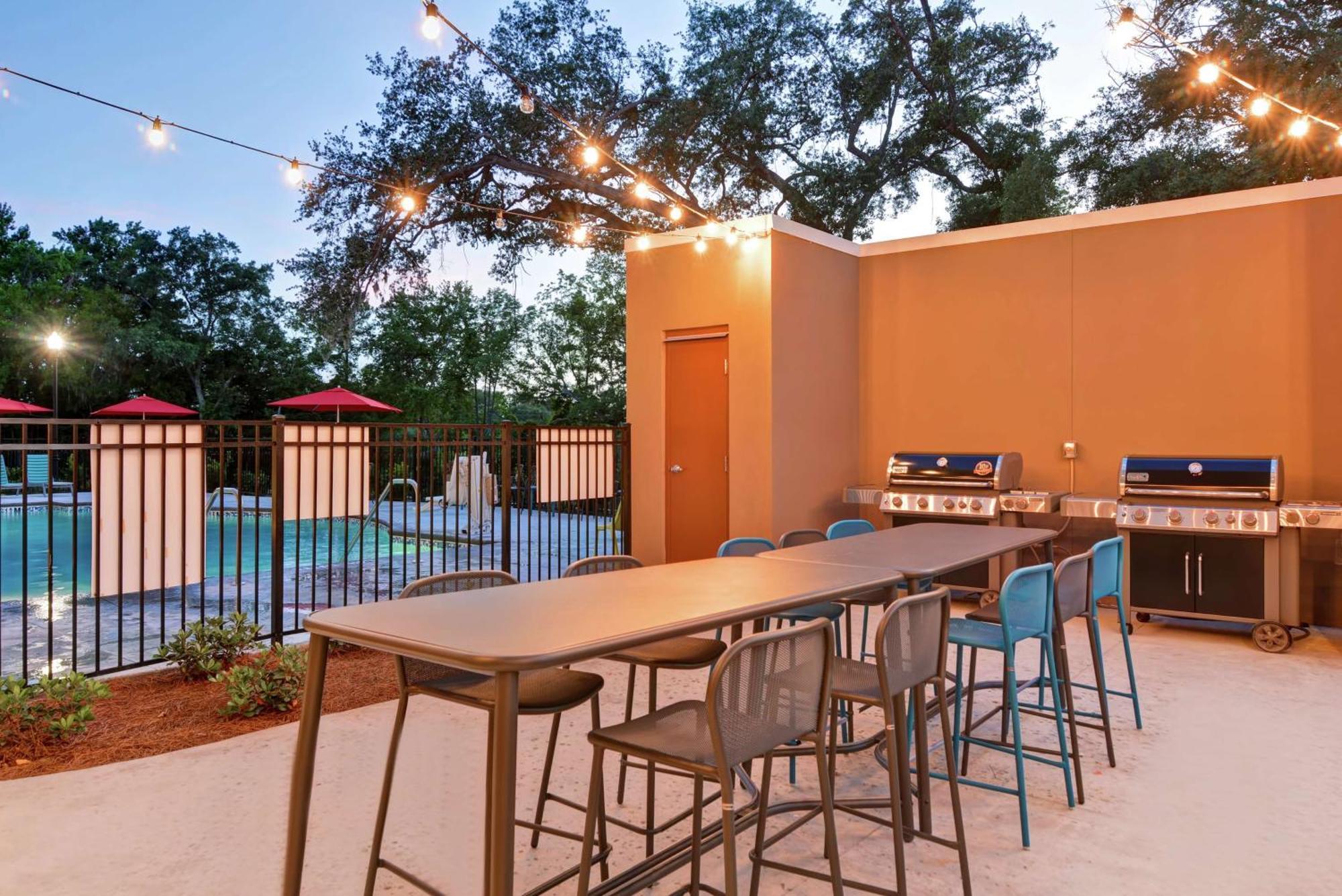 Hotel Home2 By Hilton 3*
